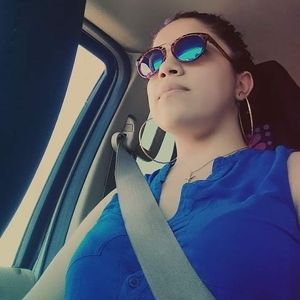 Meet your Posher, Marlen